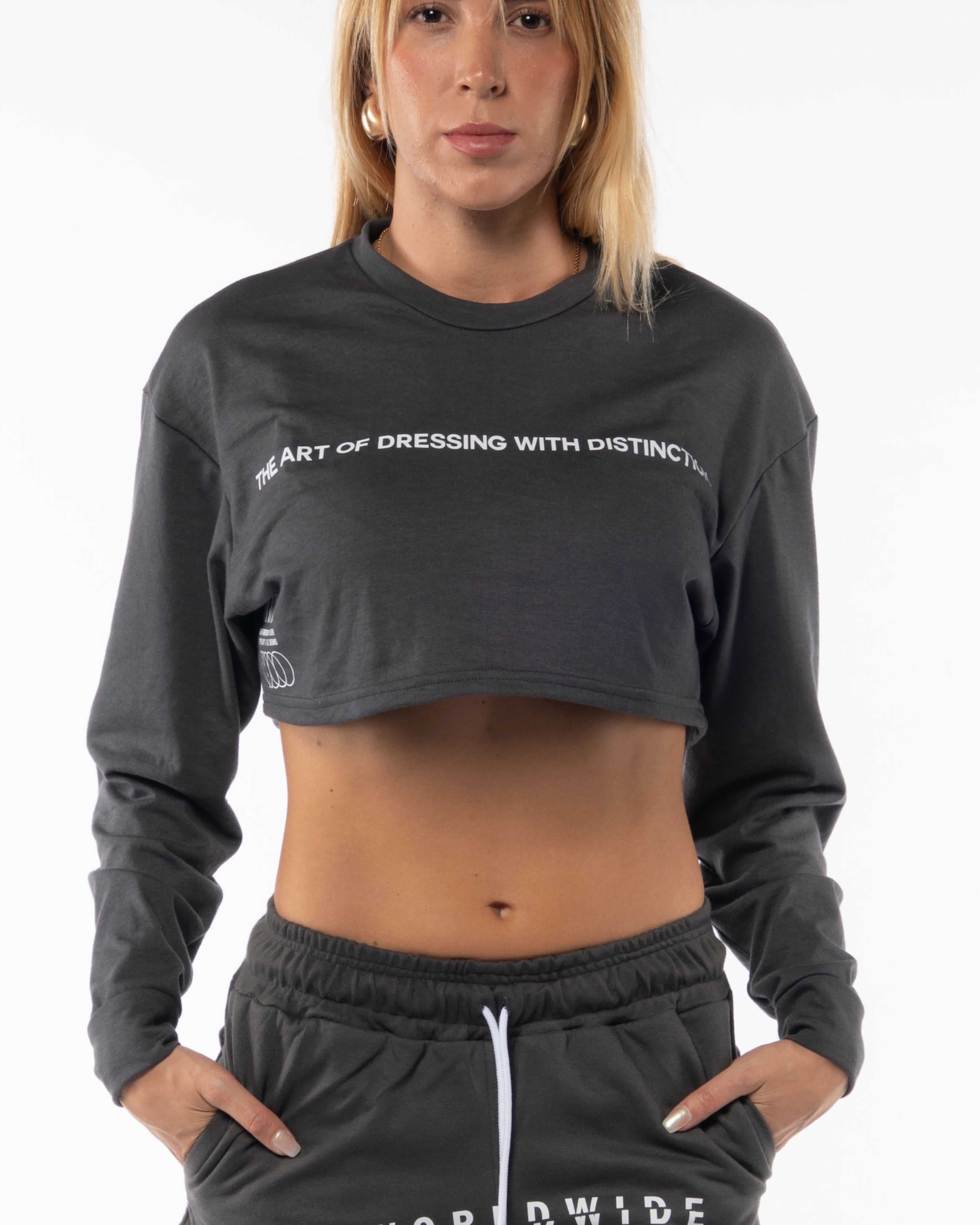 Playera estilo Crop Gris