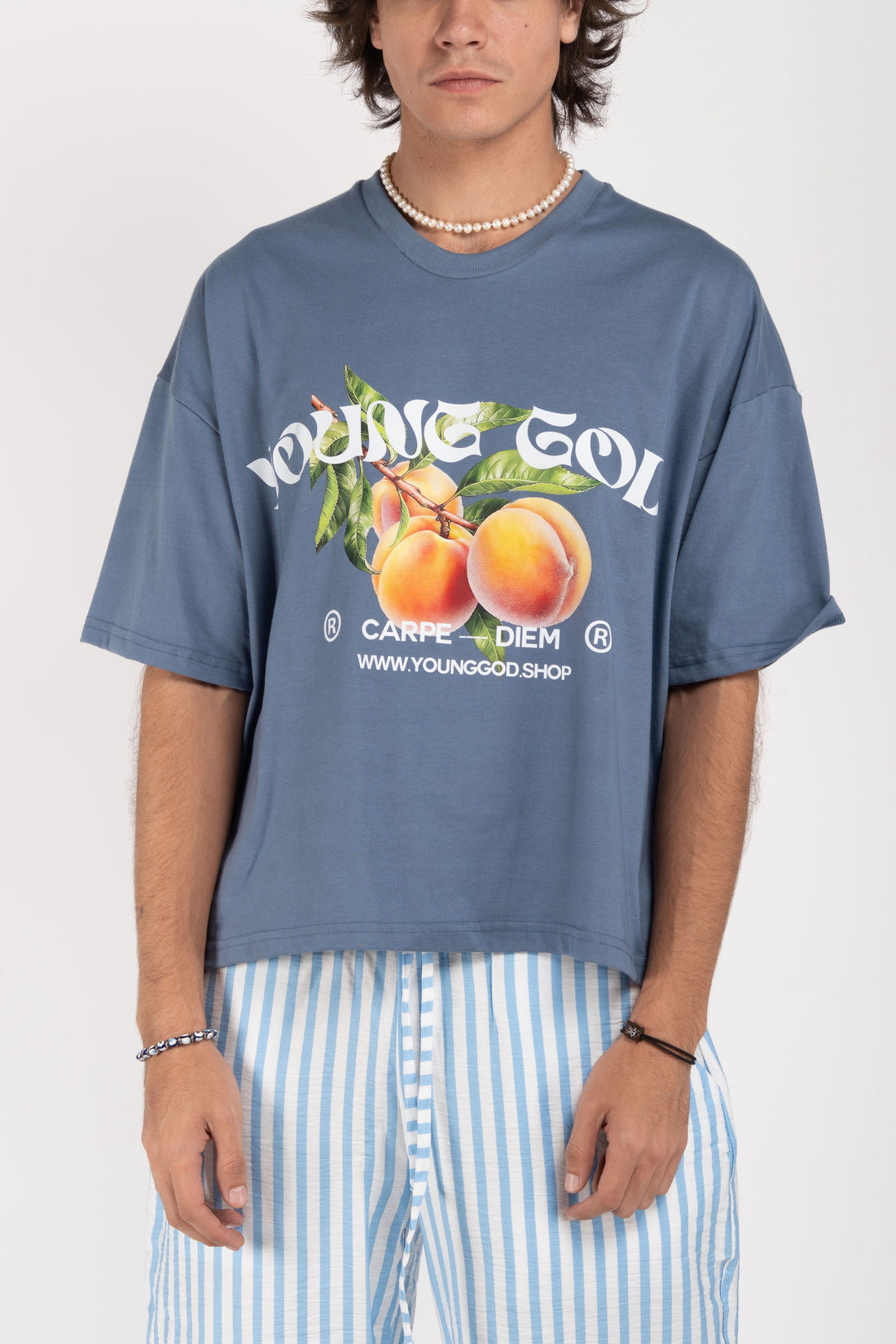 Peach Graphic Tee – Blue &quot;Carpe Diem&quot; Edition