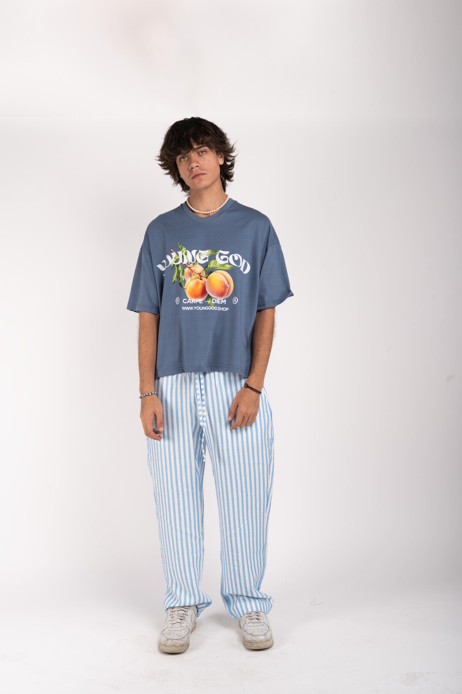 Peach Graphic Tee – Blue &quot;Carpe Diem&quot; Edition