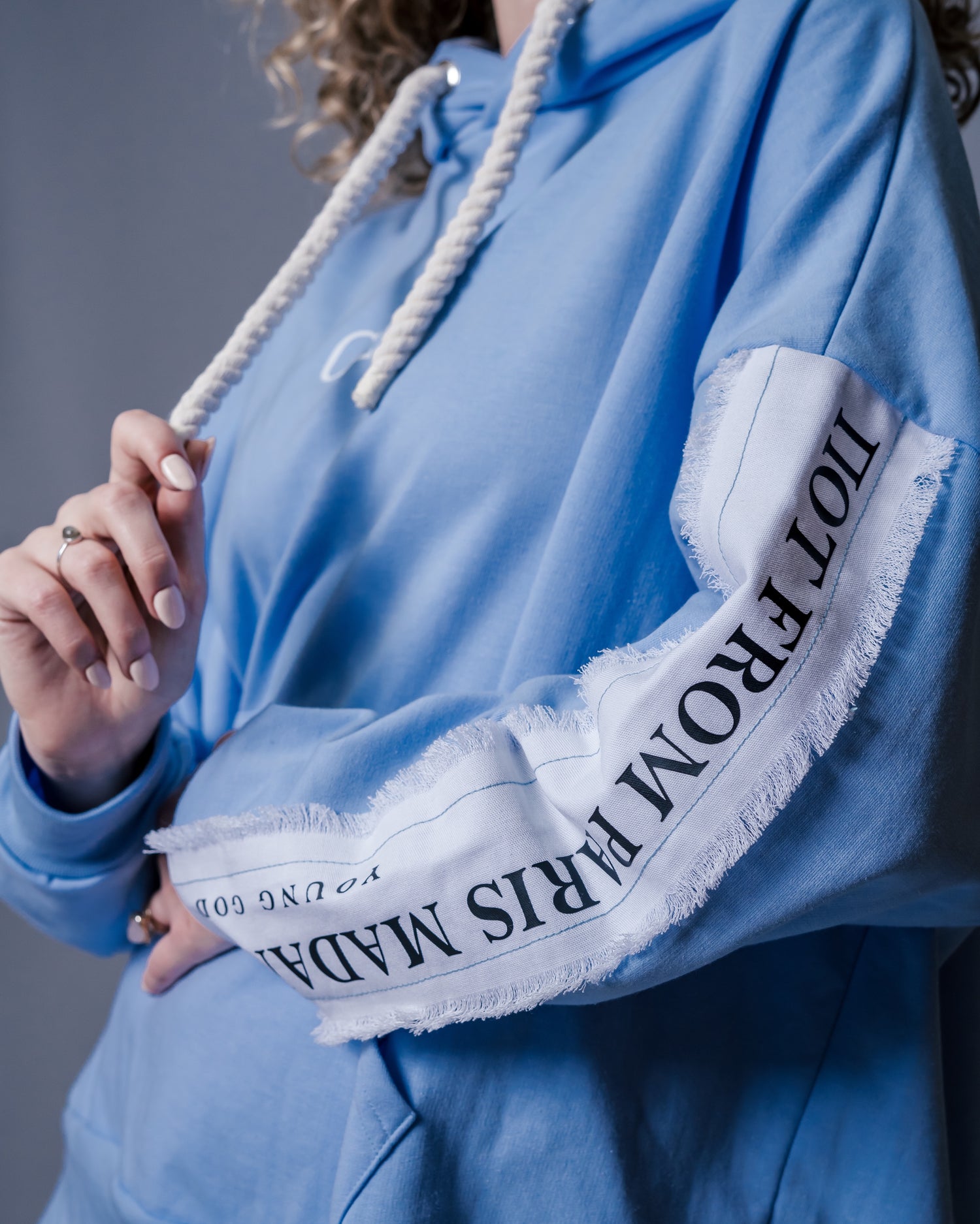 Hoodie YG Clásica Azul 